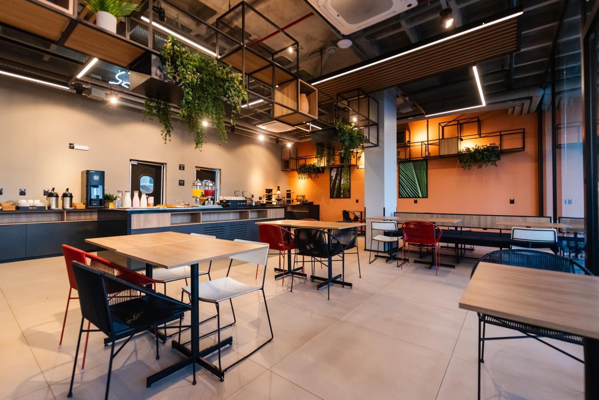Ibis Tubarao Hotel Екстериор снимка