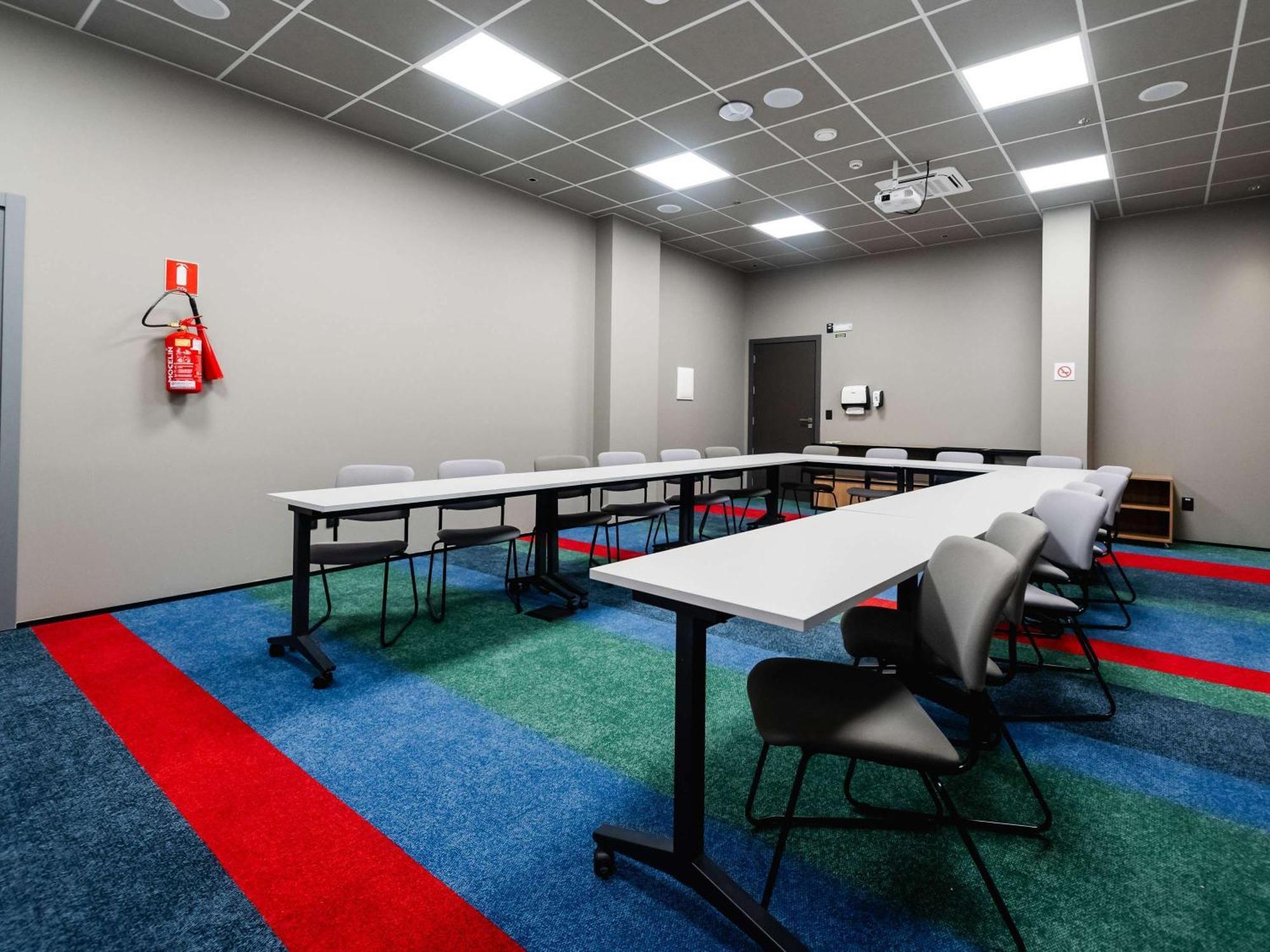 Ibis Tubarao Hotel Екстериор снимка